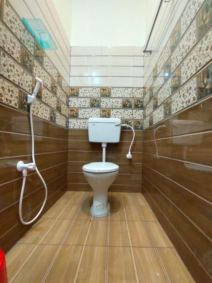 Pv Inn Пудучеррі Екстер'єр фото